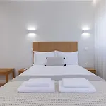 Apartment Modern 2br With Patio & Ac - 0e