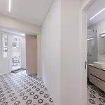 Modern 2br With Patio & Ac - 0e Apartment *