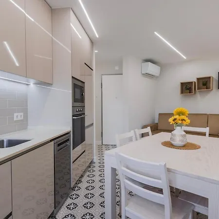 Modern 2br With Patio & Ac - 0e * Lissabon