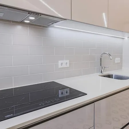 Modern 2br With Patio & Ac - 0e Apartamento *
